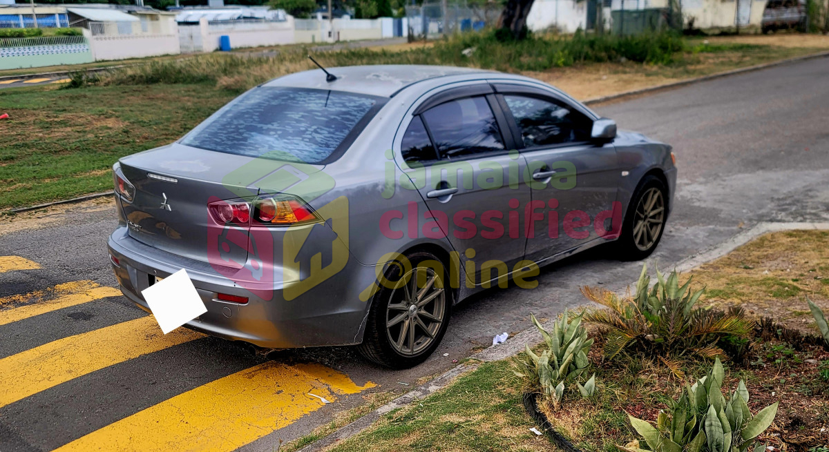 2014 MITSUBISHI Galant