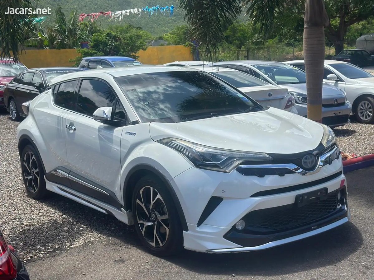 2019 TOYOTA C-HR