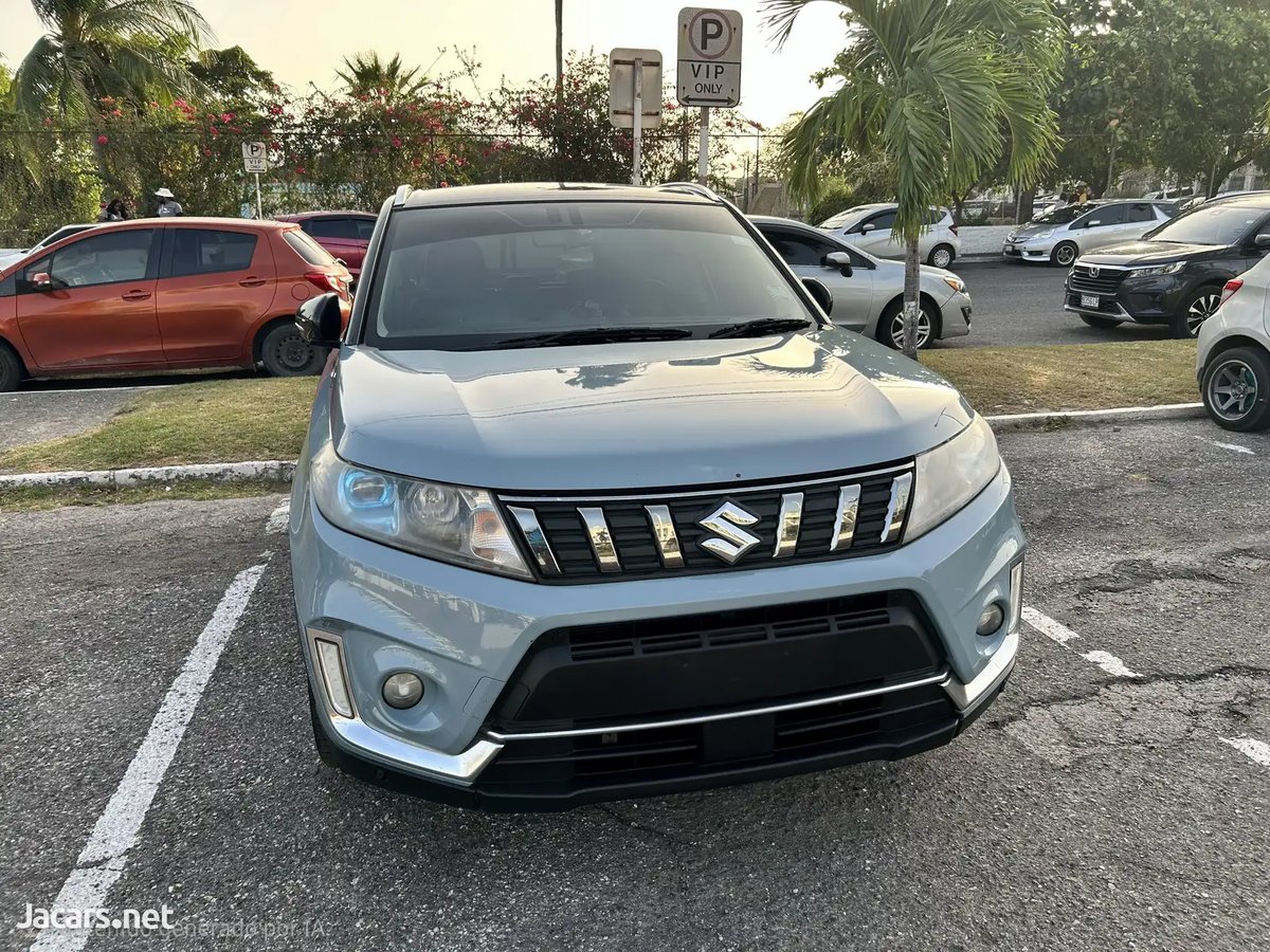 2022 SUZUKI Vitara