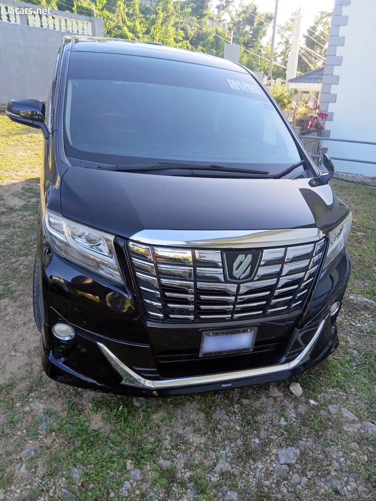 2015 TOYOTA Alphard