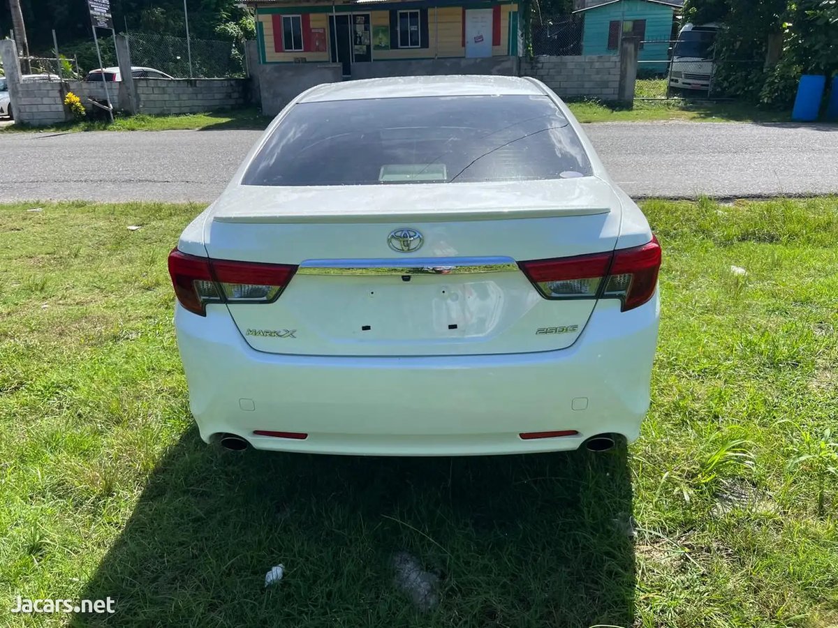 2016 TOYOTA Mark