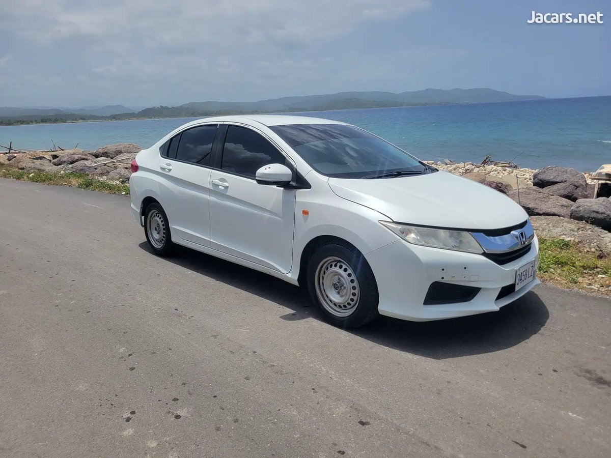 2016 HONDA Grace