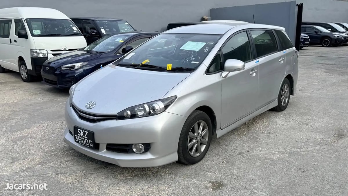 2016 TOYOTA Wish