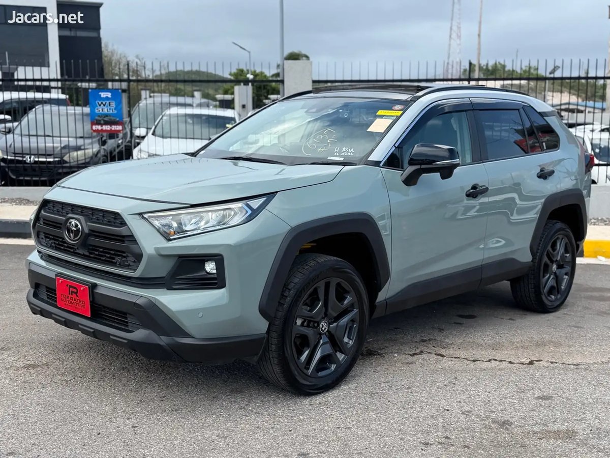 2022 TOYOTA RAV4