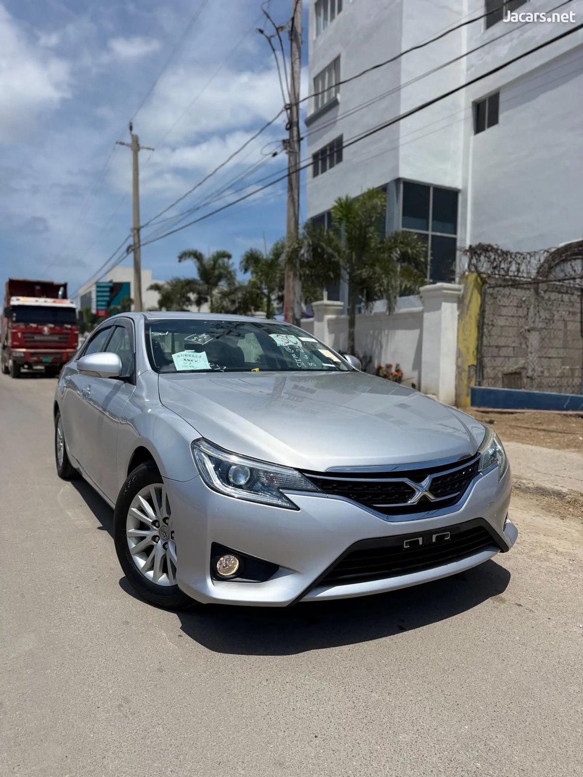 2016 TOYOTA Mark