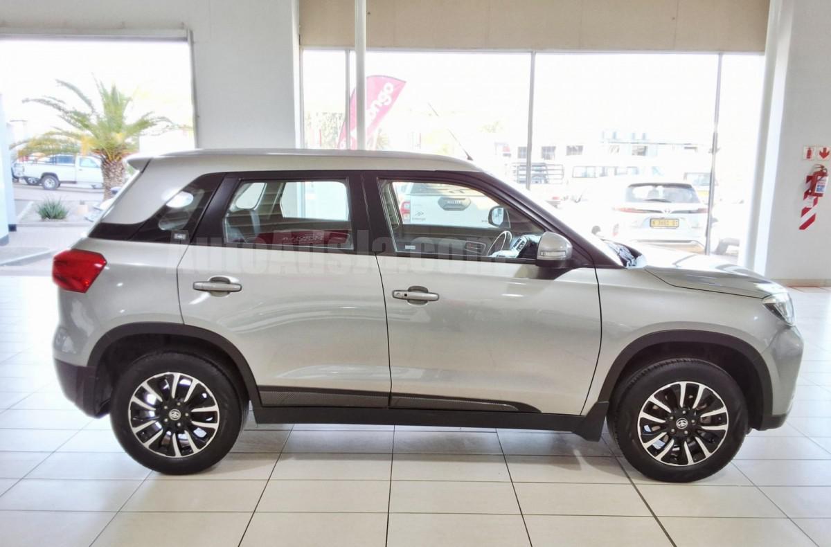 2023 TOYOTA URBAN CRUISER