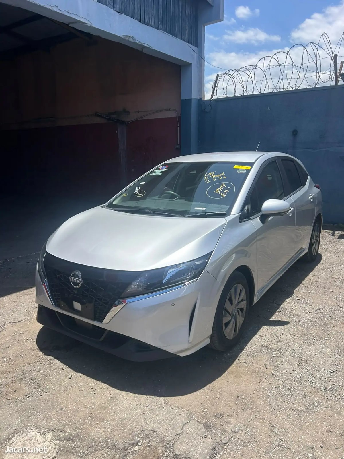 2022 NISSAN Note