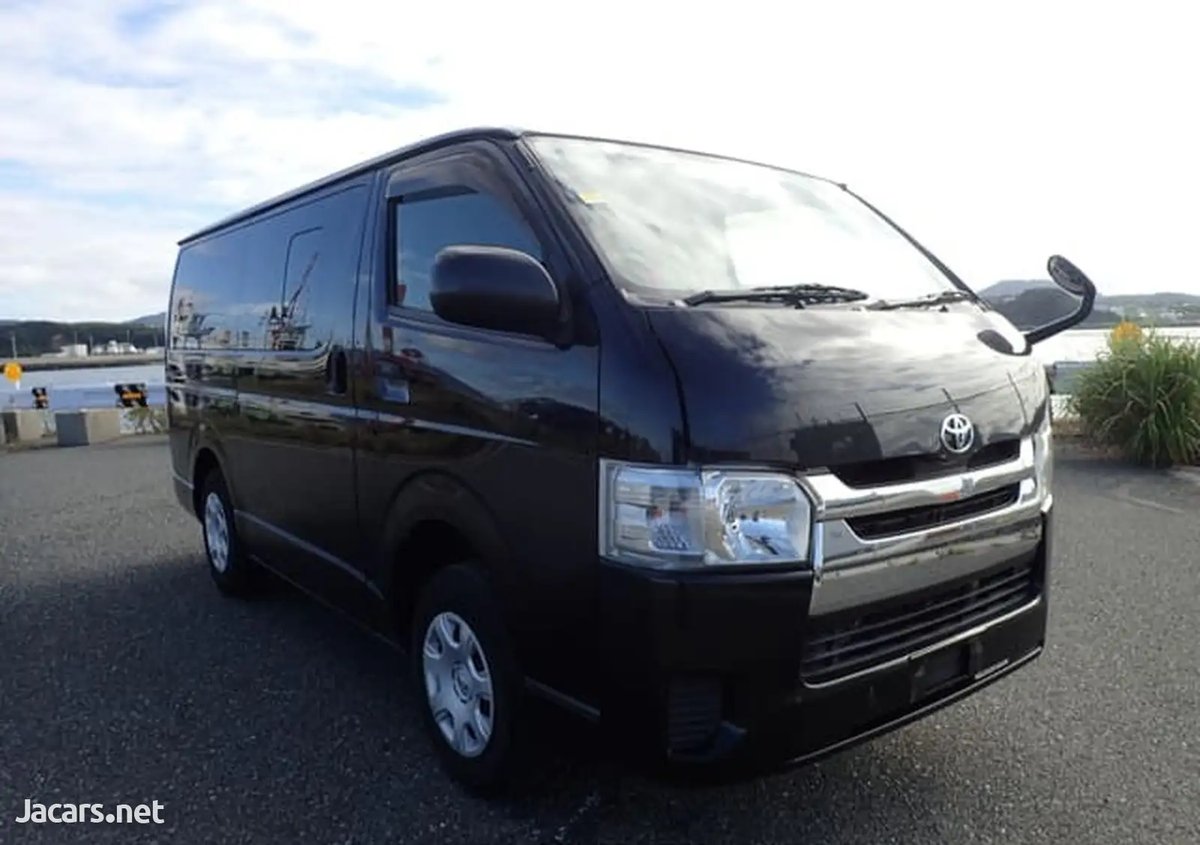 2016 TOYOTA Hiace
