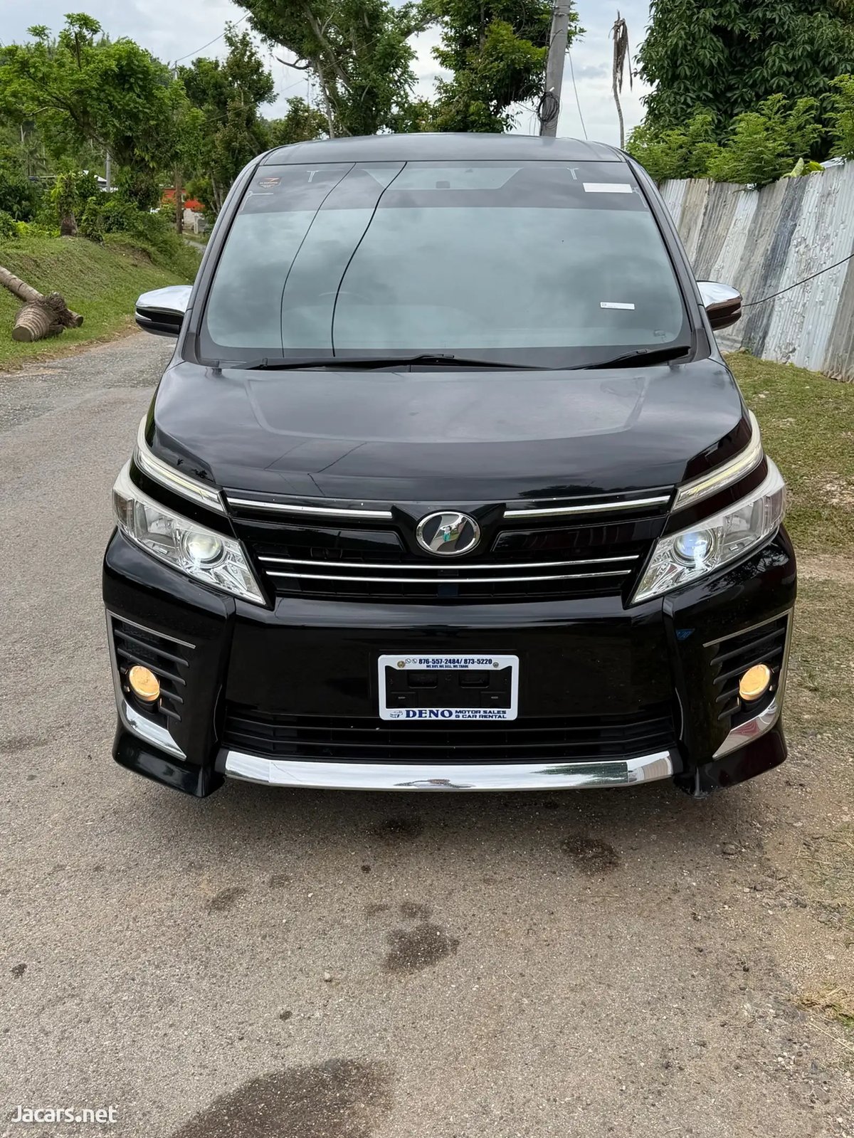 2015 TOYOTA Voxy