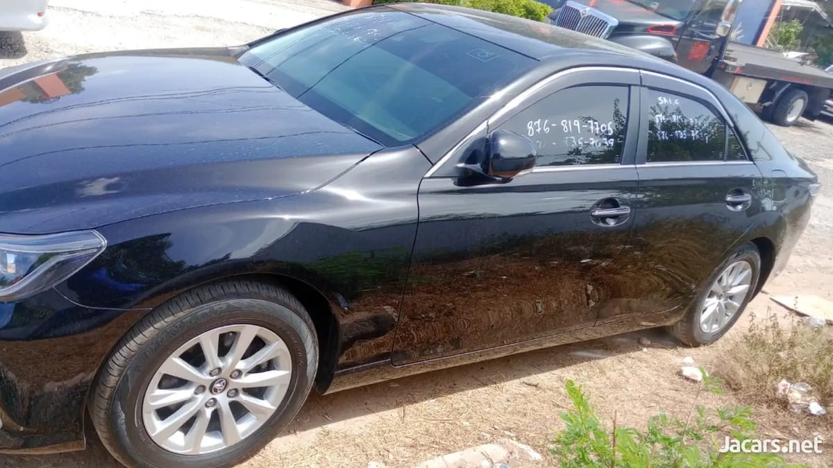 2017 TOYOTA Mark