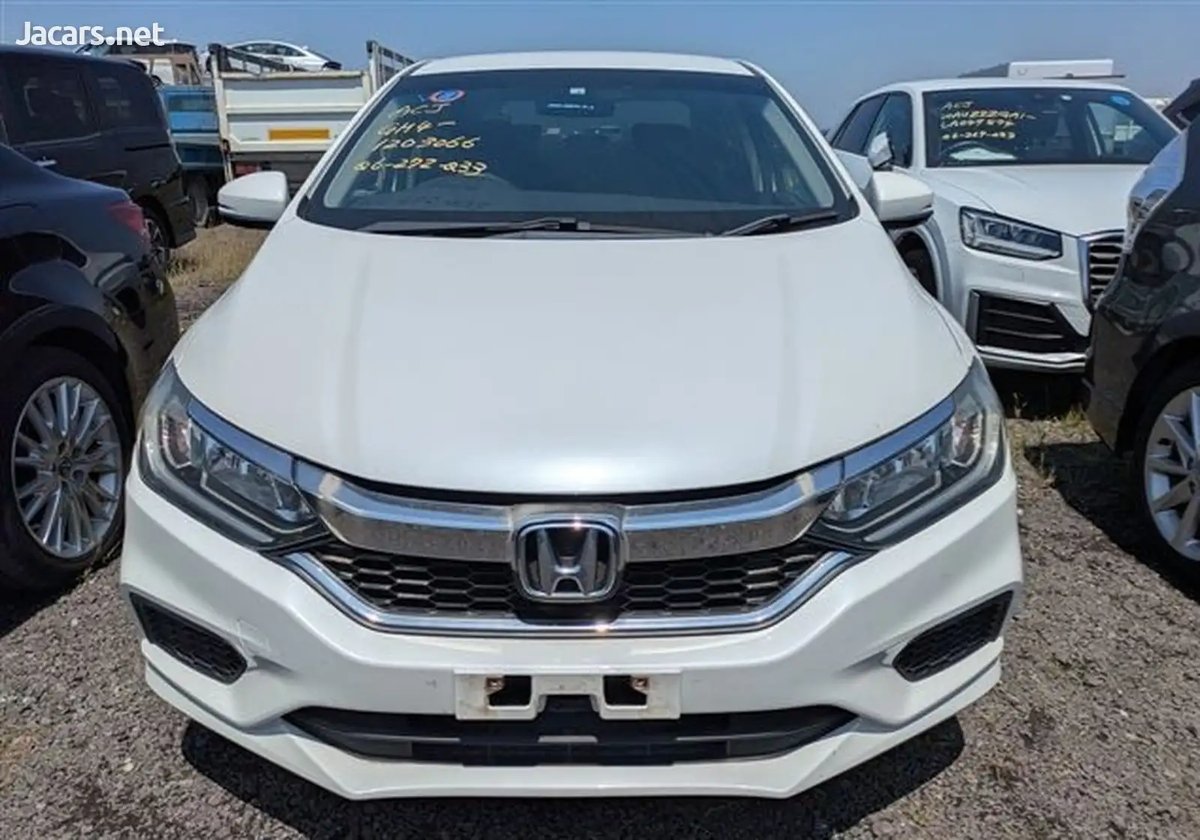 2018 HONDA Grace