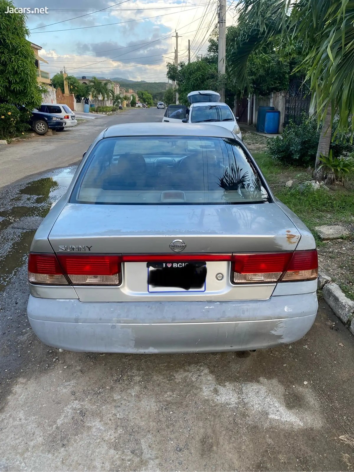 2004 NISSAN Sunny