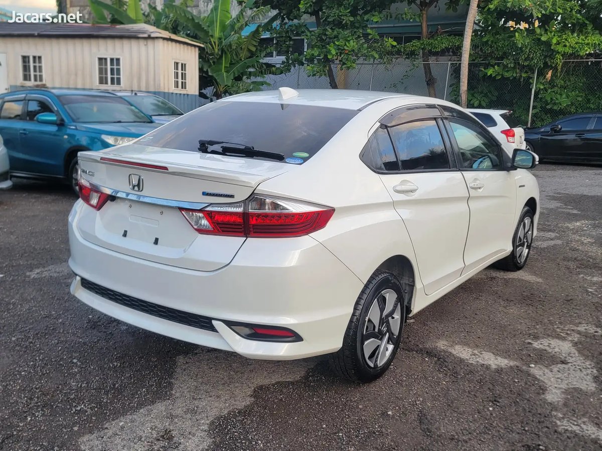 2020 HONDA Grace