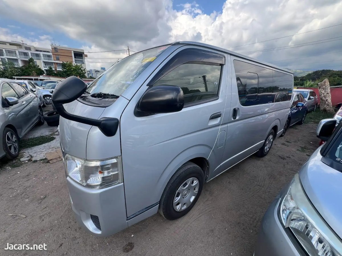 2015 TOYOTA Regius