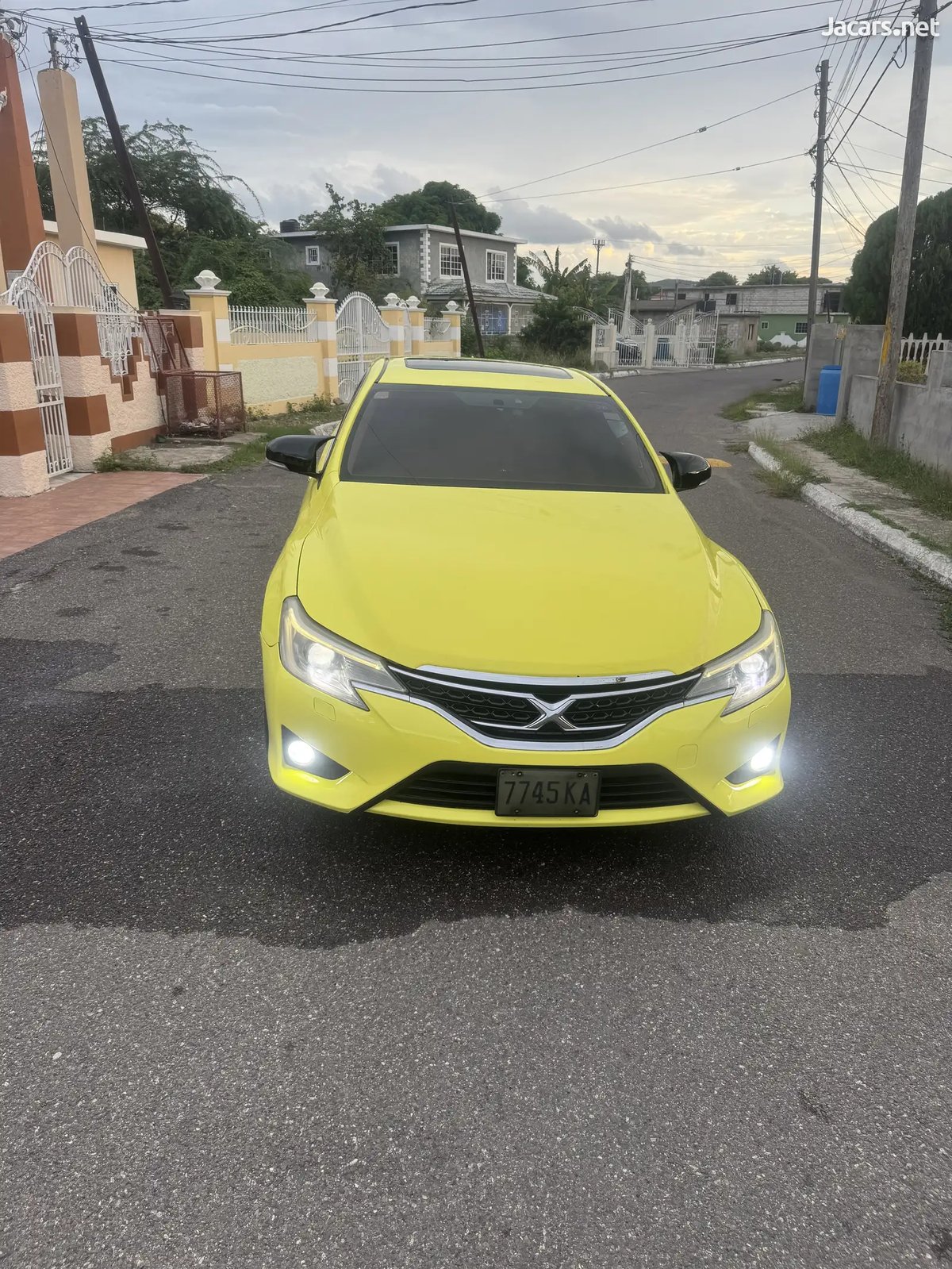 2015 TOYOTA Mark