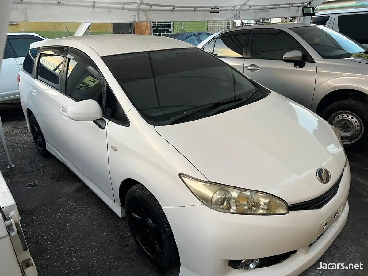 2010 TOYOTA Wish