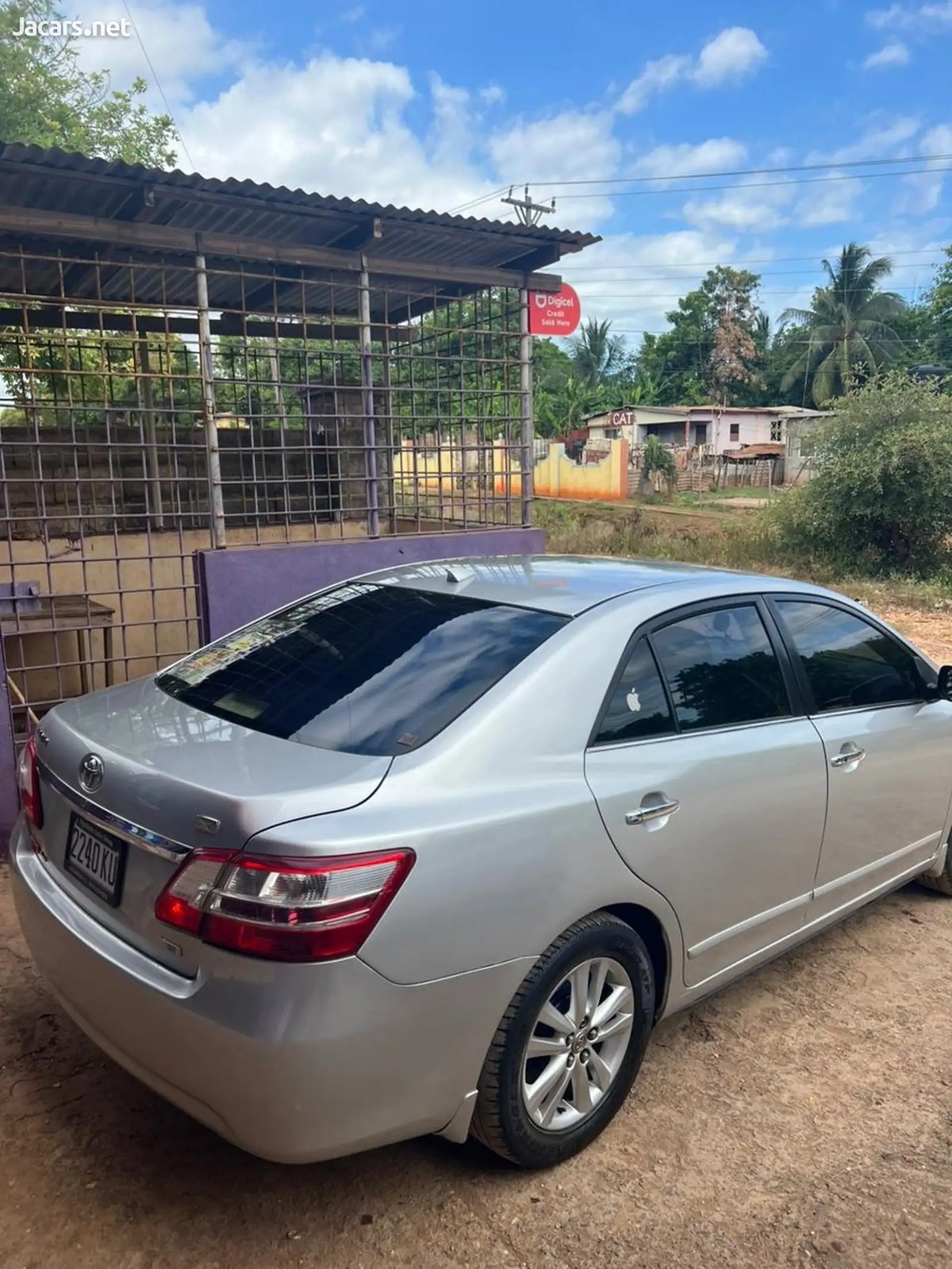 2012 TOYOTA Premio