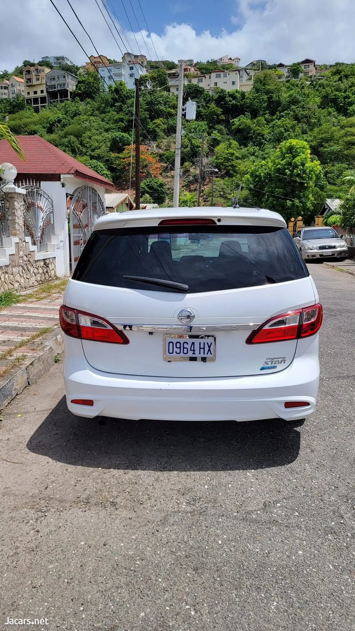 2012 NISSAN LaFesta