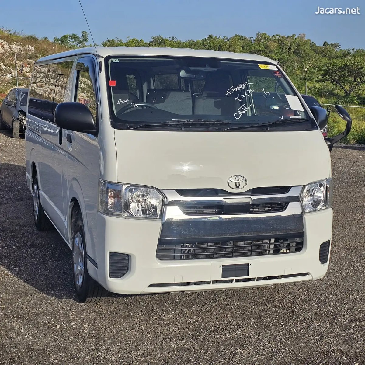 2019 TOYOTA Hiace