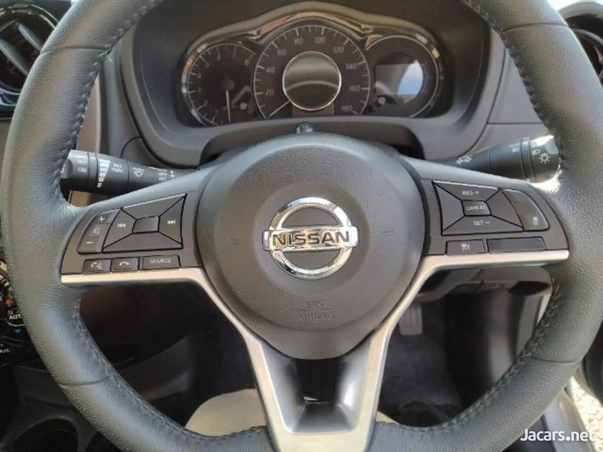 2020 NISSAN Note