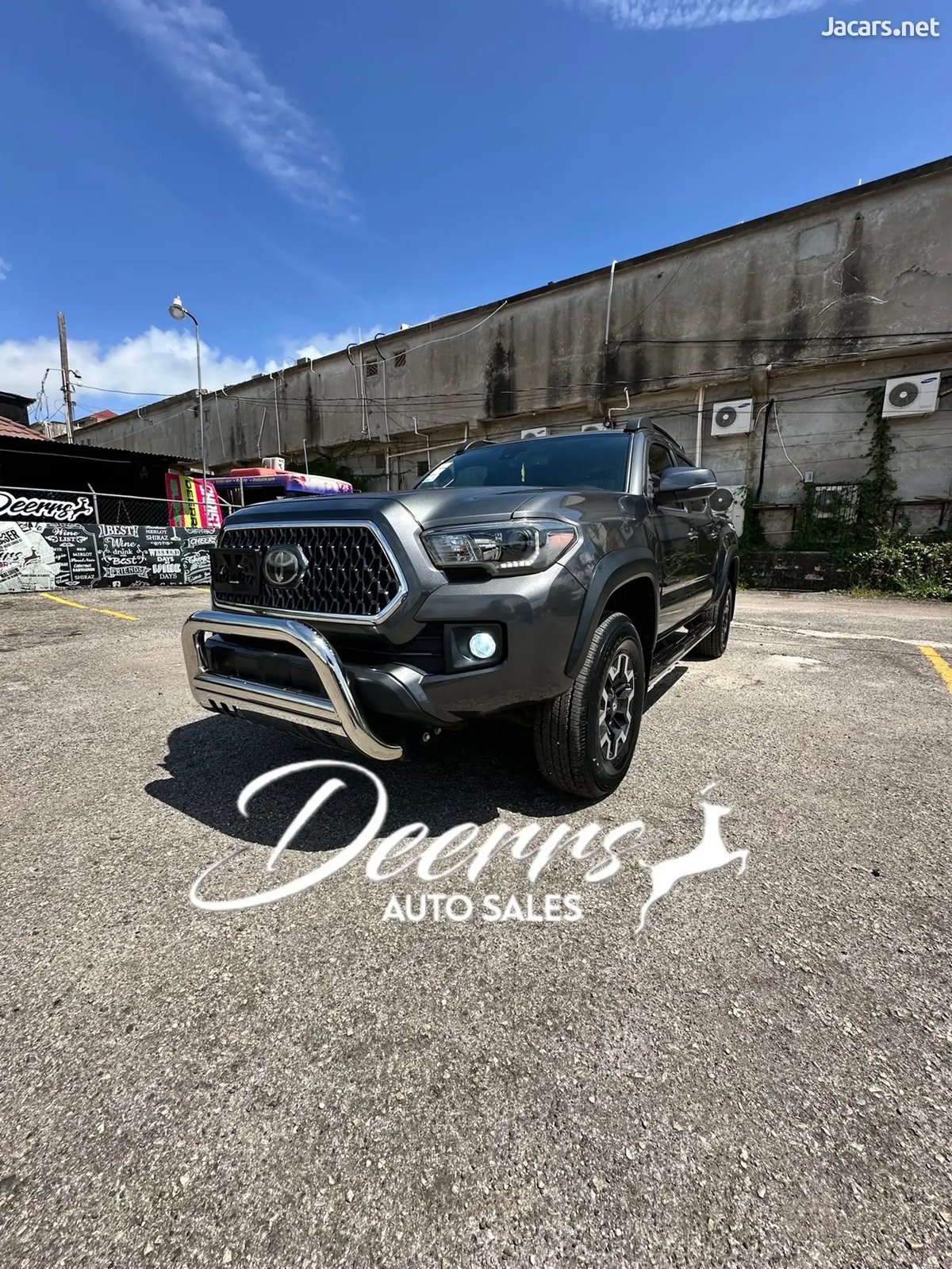 2019 TOYOTA Tacoma