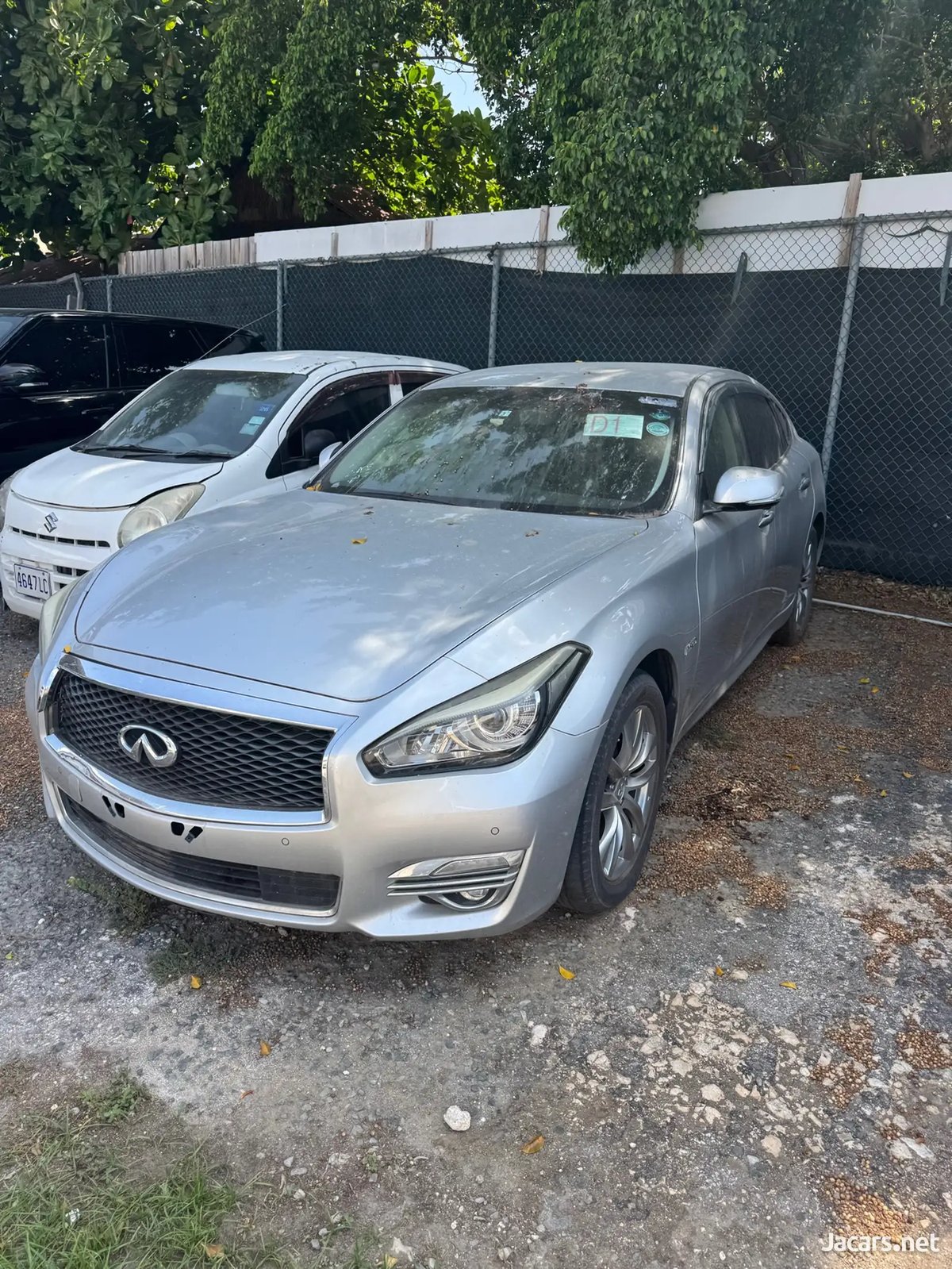 2015 NISSAN Fuga