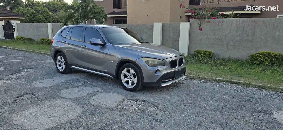 2011 BMW X1