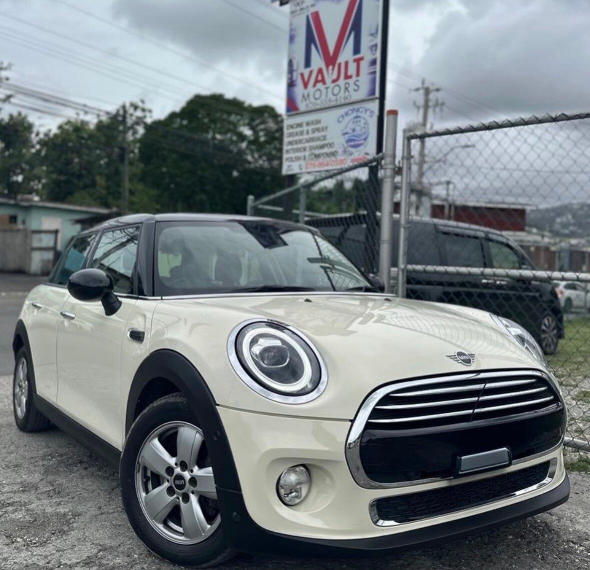 2019 BMW mini cooper
