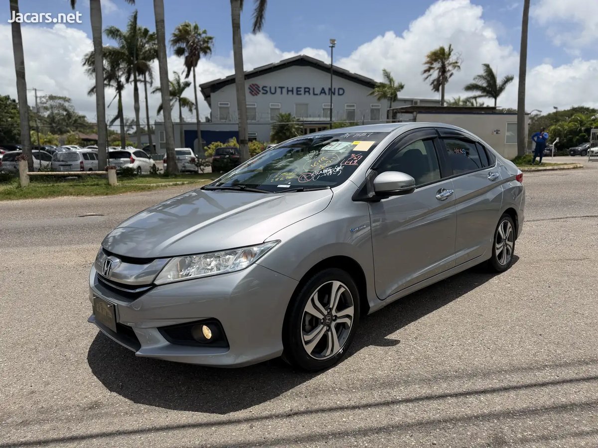 2015 HONDA Grace