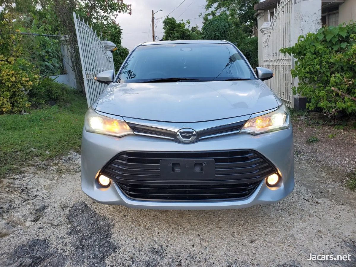 2015 TOYOTA Fielder