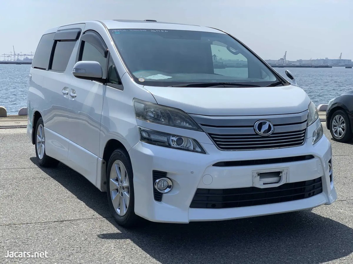 2014 TOYOTA Vellfire