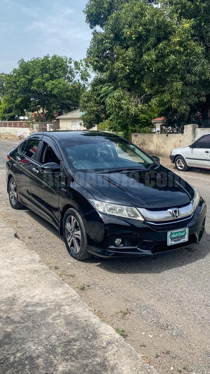 2015 HONDA GRACE