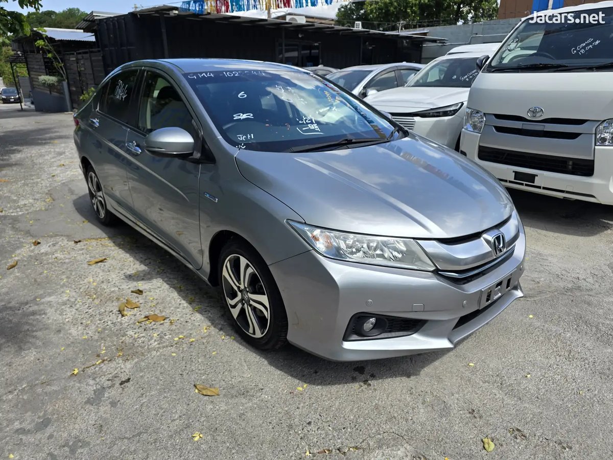 2016 HONDA Grace