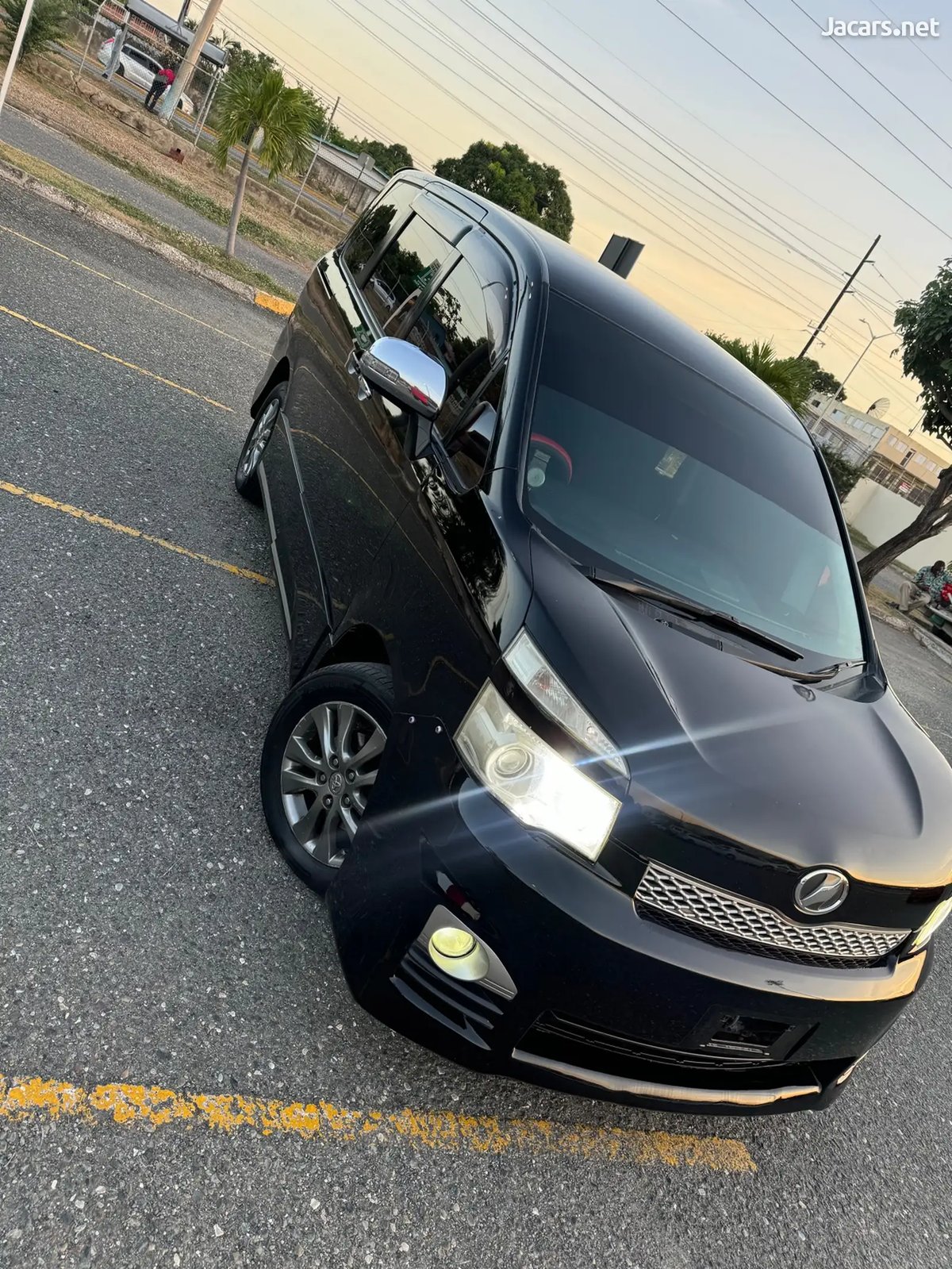 2011 TOYOTA Voxy