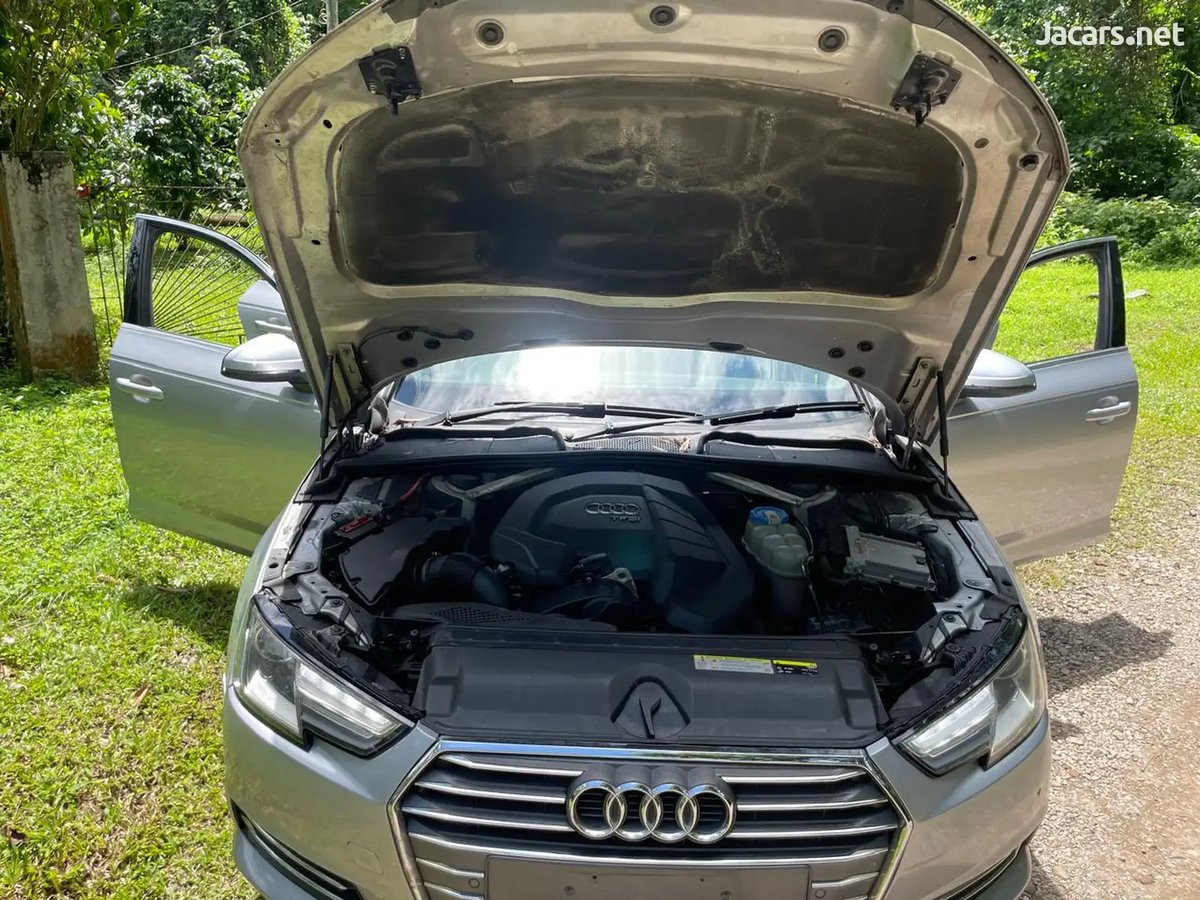 2017 AUDI A4