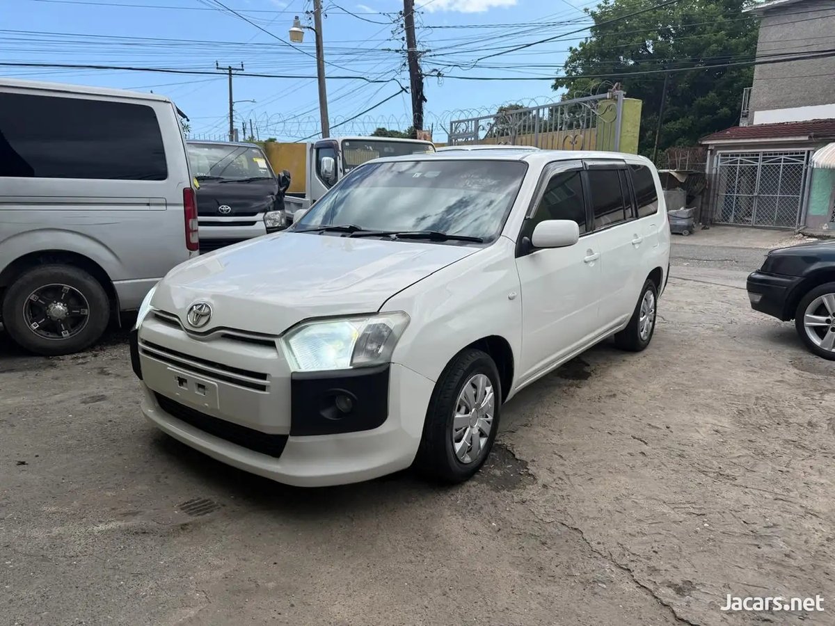 2018 TOYOTA Probox