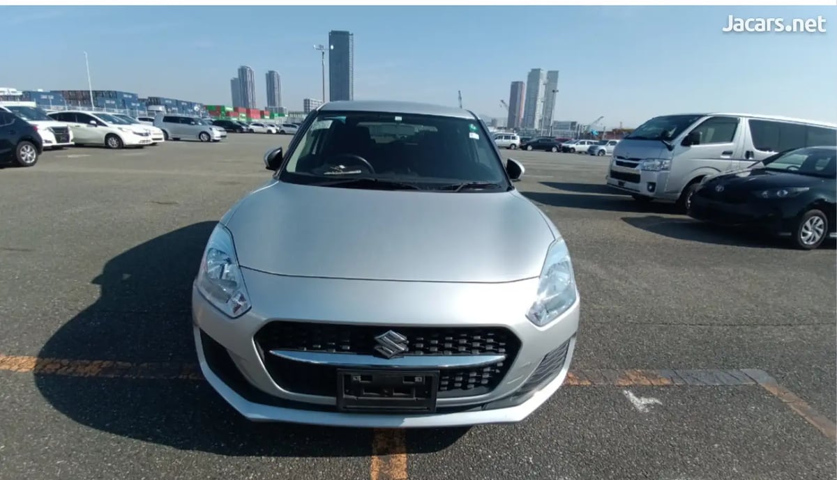 2020 SUZUKI Swift