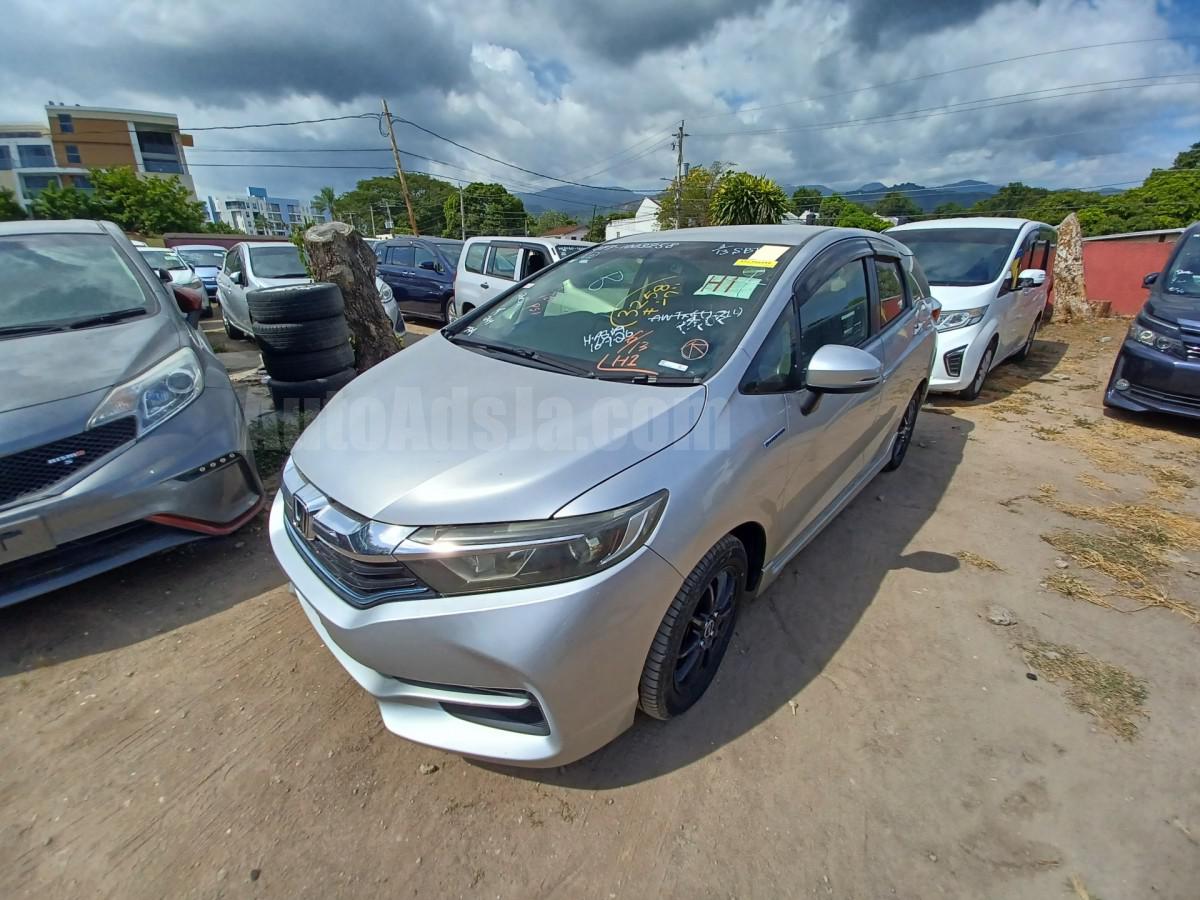 2015 HONDA FIT SHUTTLE