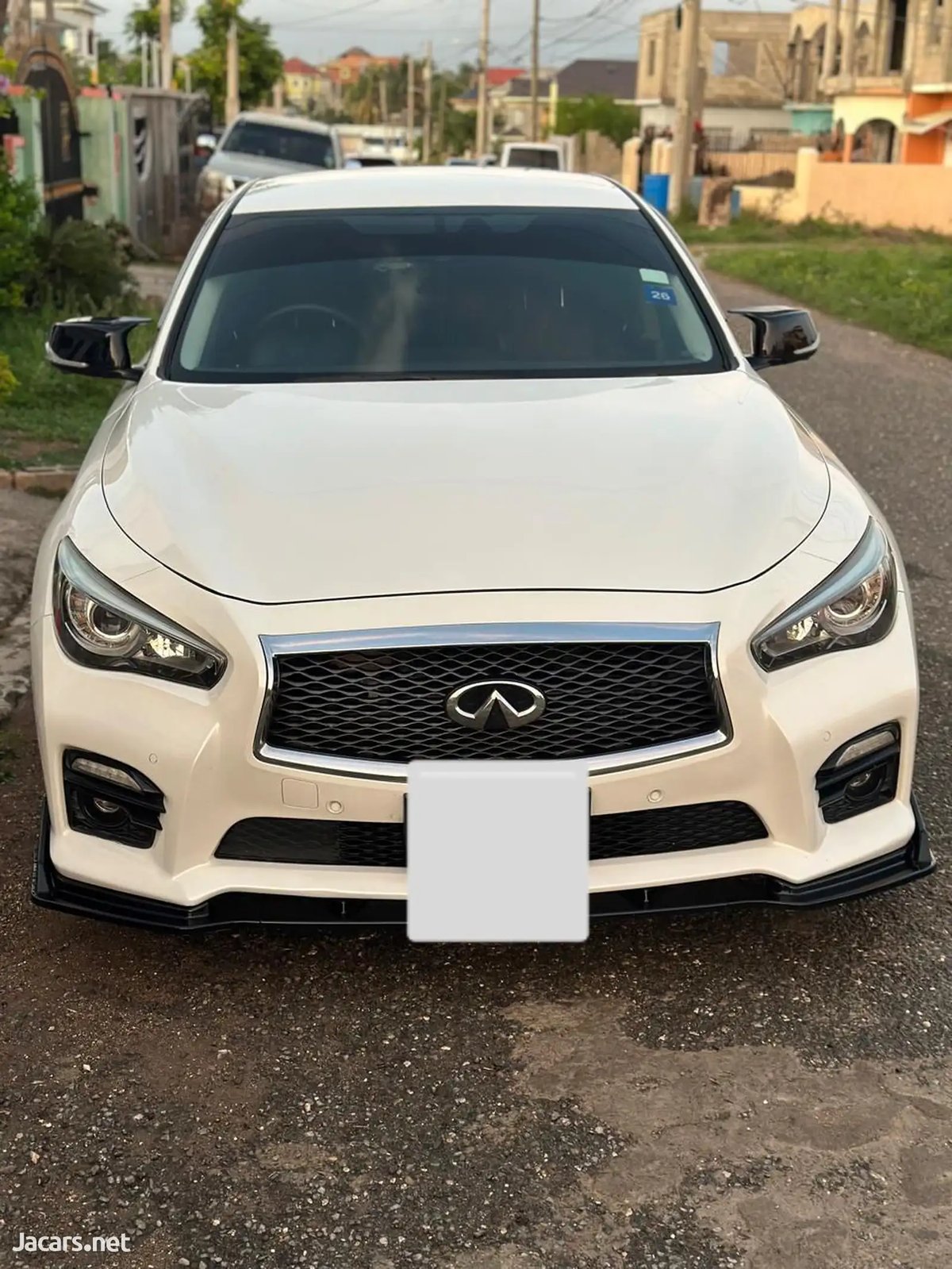 2016 NISSAN Skyline
