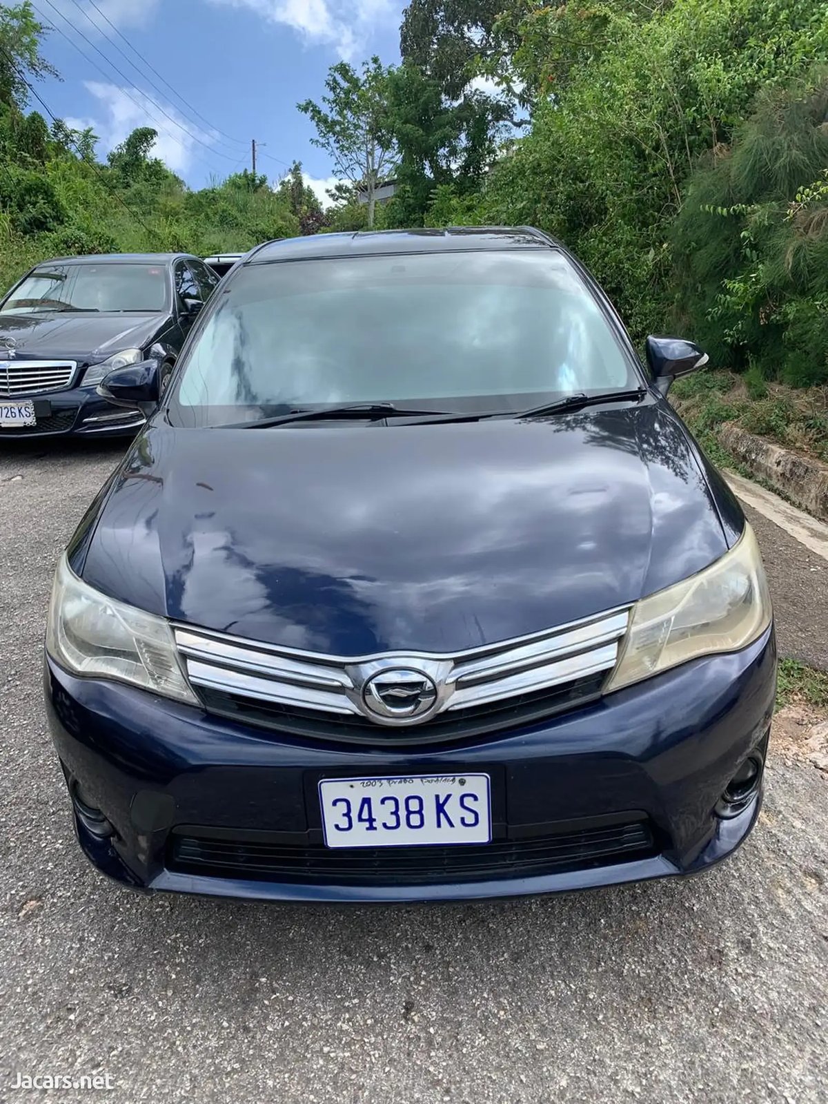 2014 TOYOTA Axio