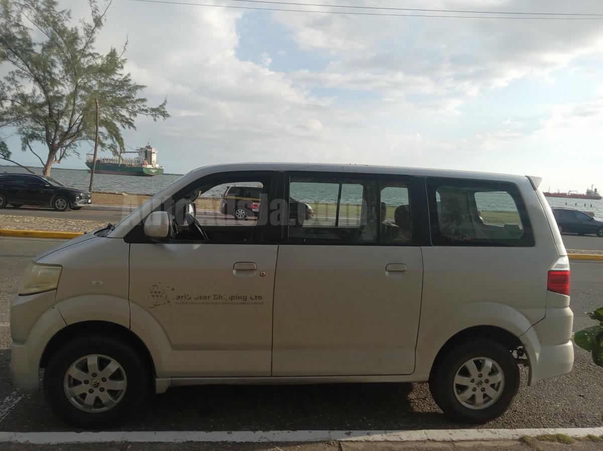2014 SUZUKI APV