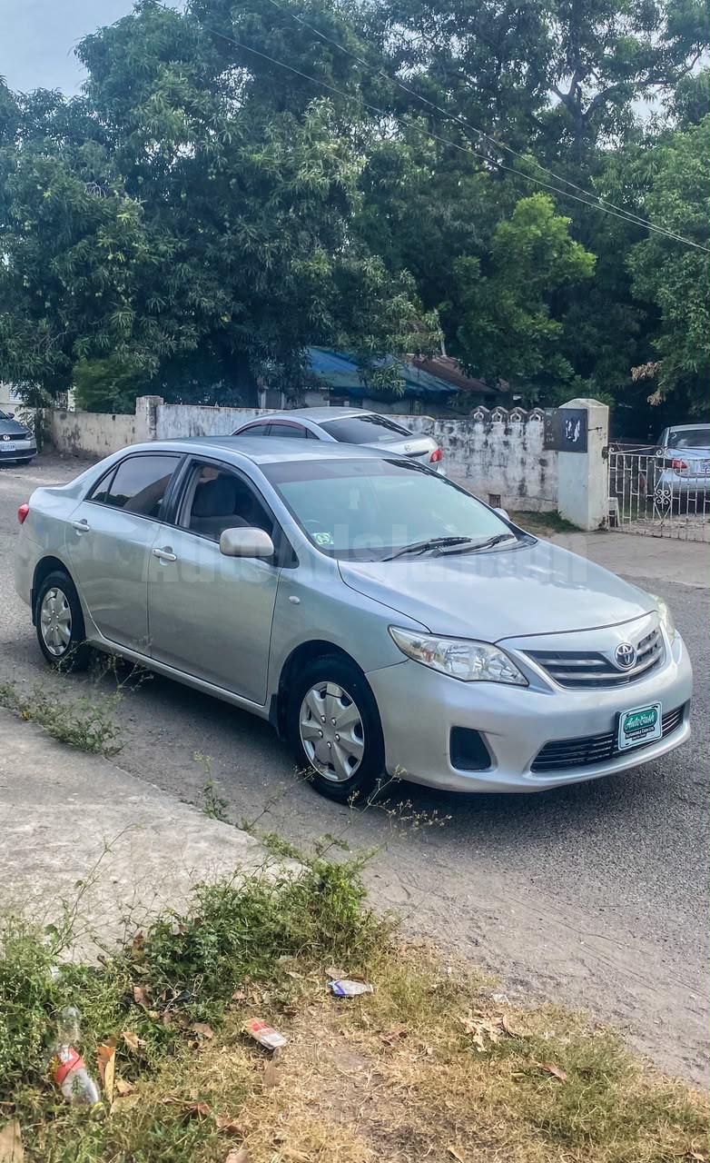 2013 TOYOTA COROLLA XLI