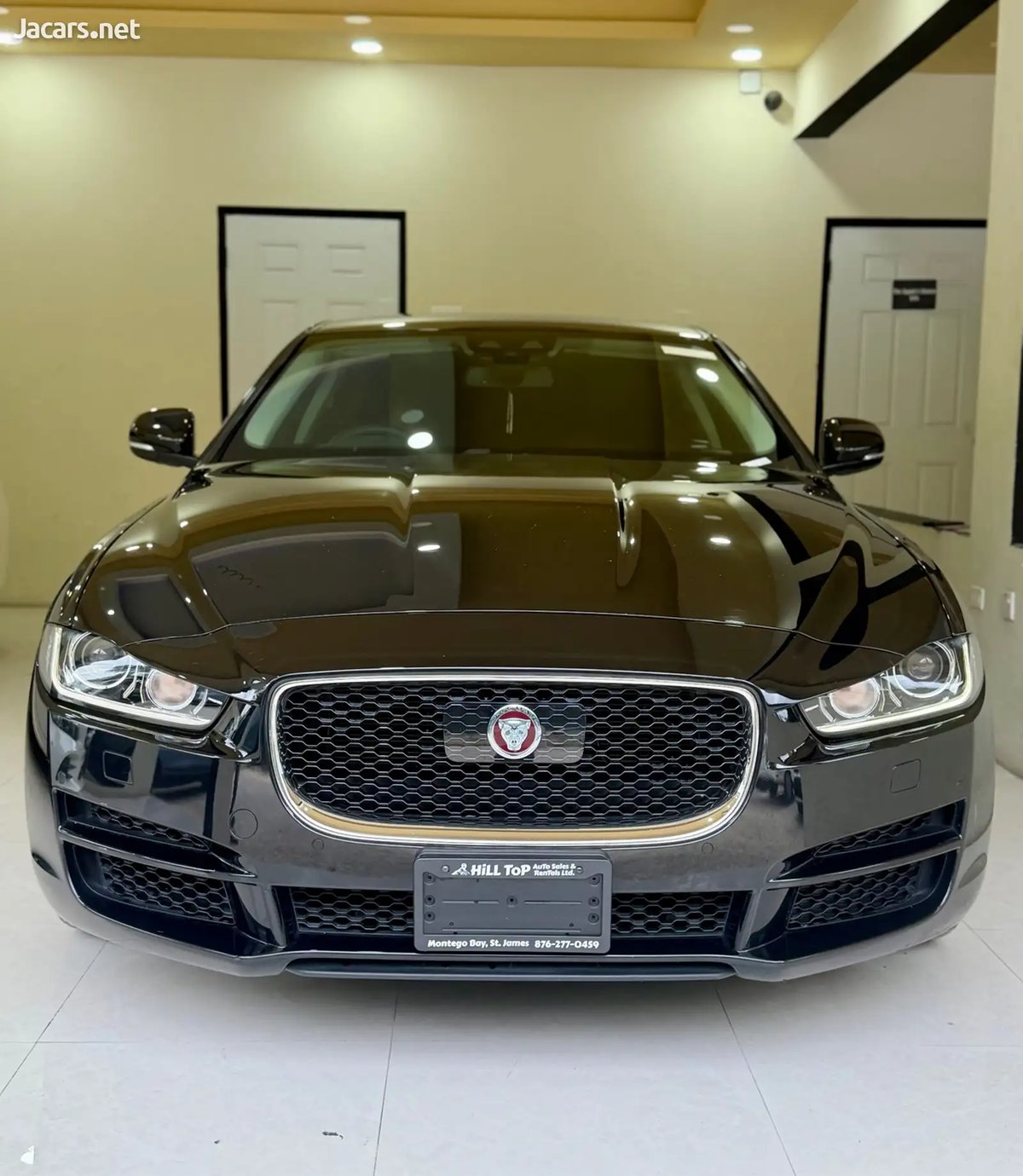 2018 JAGUAR XE