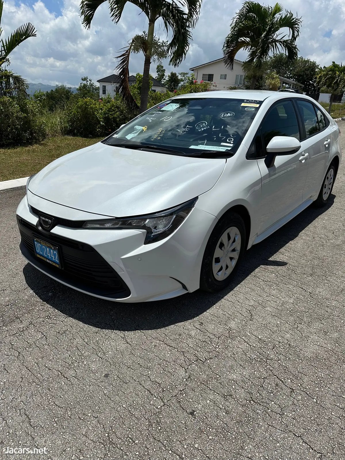 2023 TOYOTA Corolla