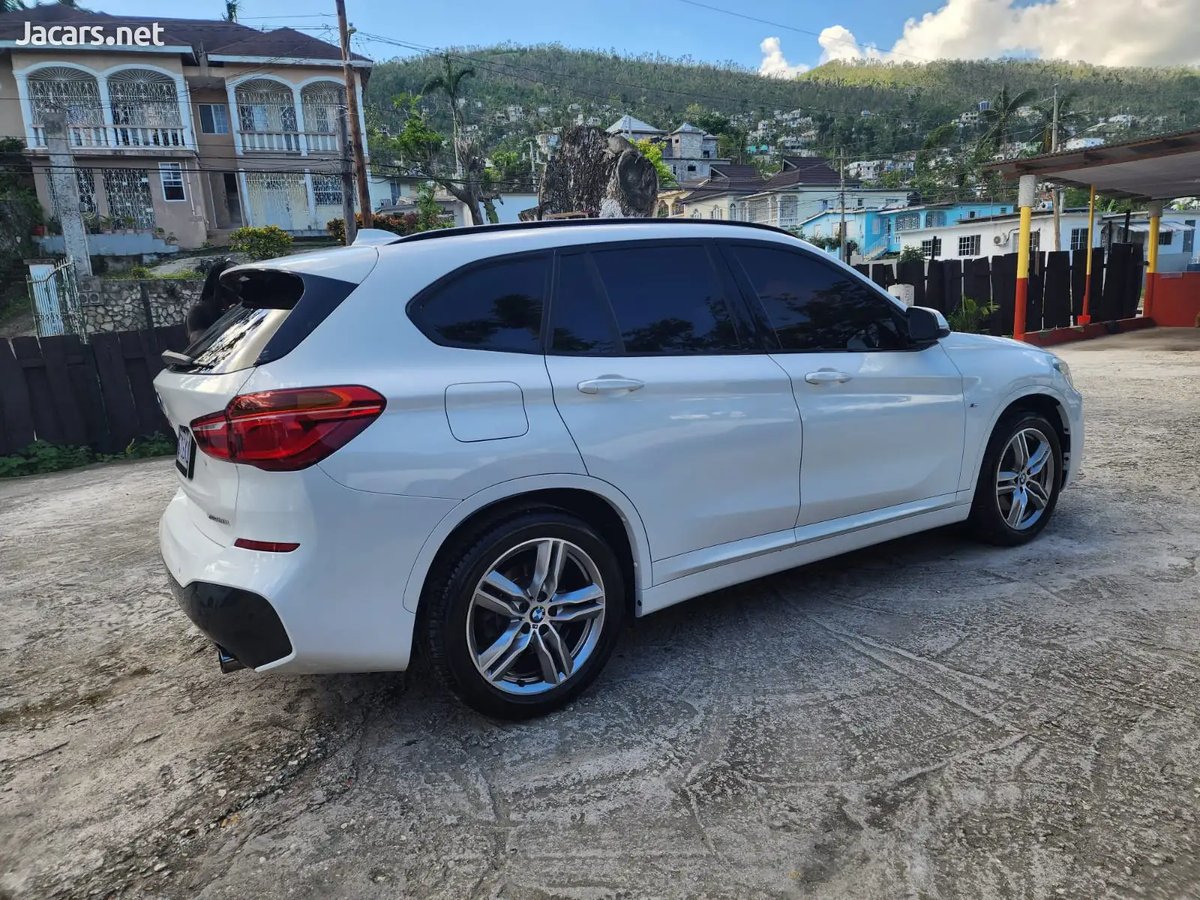 2018 BMW X1