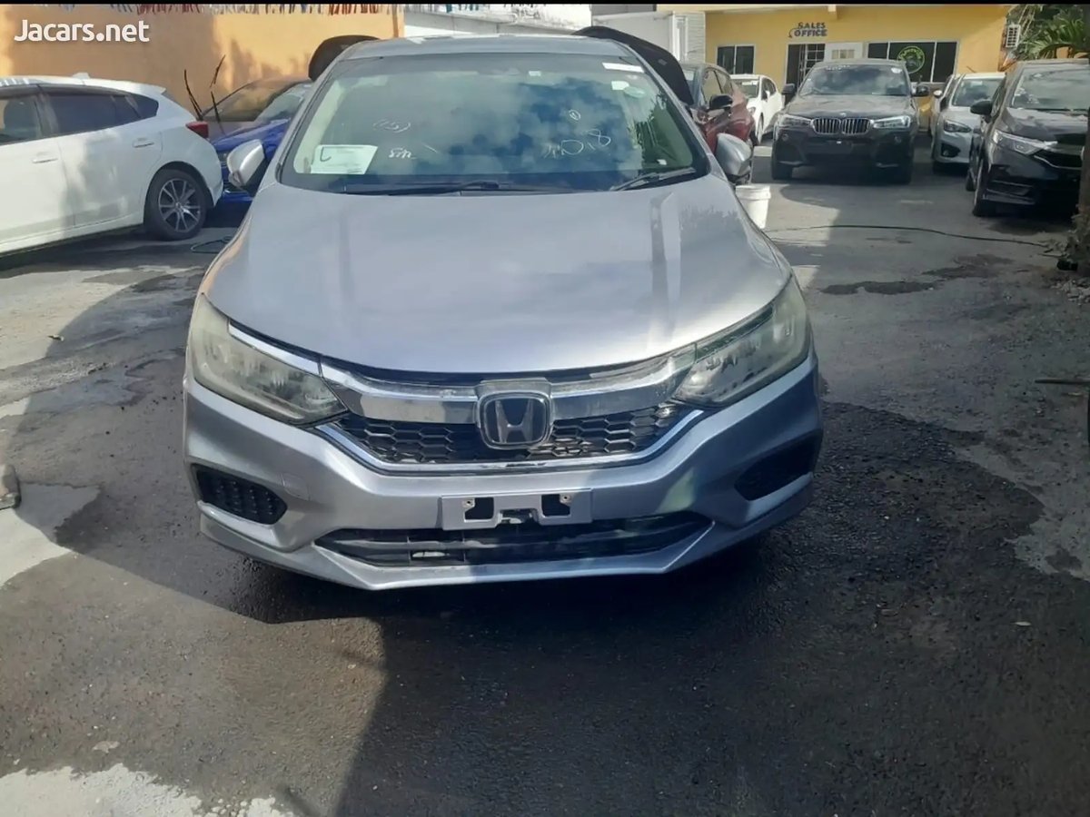 2018 HONDA Grace