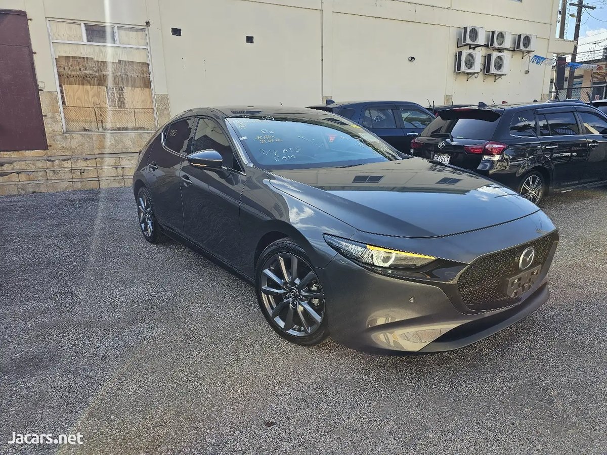2020 MAZDA 3