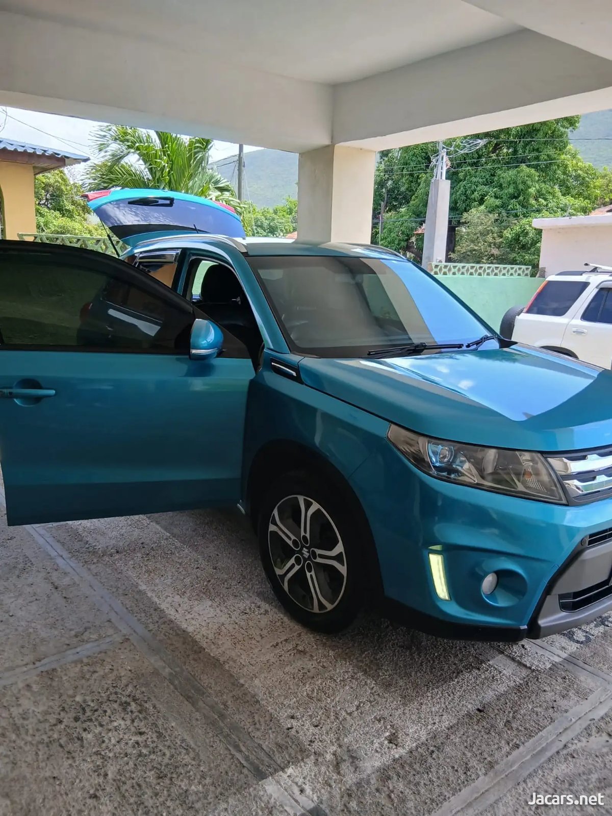 2019 SUZUKI Vitara