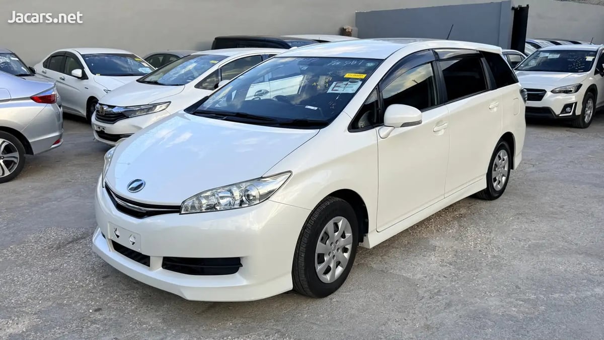 2017 TOYOTA Wish