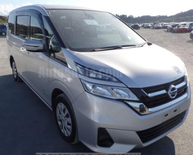 2017 NISSAN SERENA